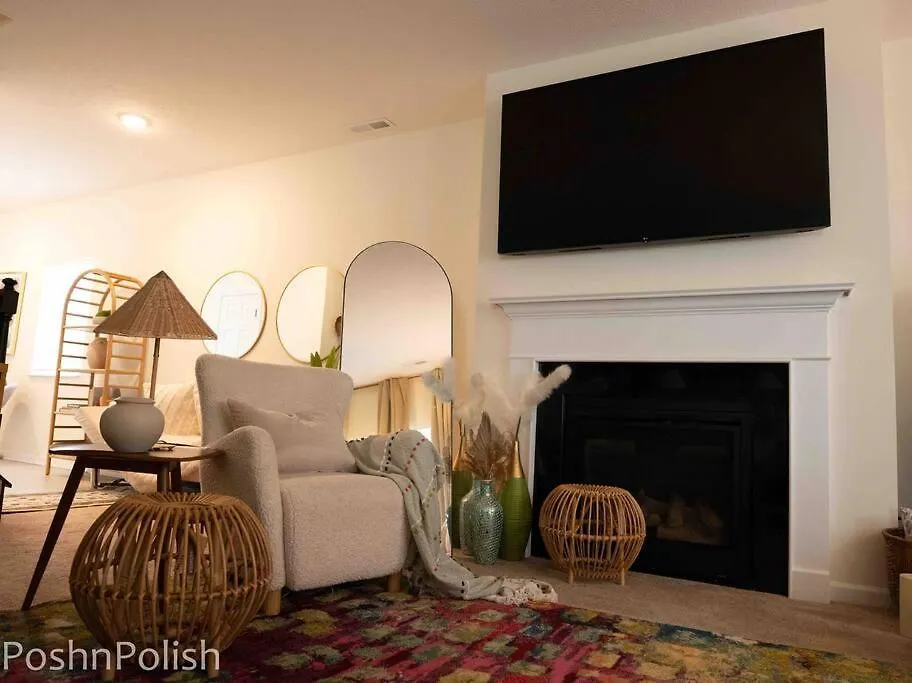 Luxury Beautiful Spacious Retreat Getaway Columbus
